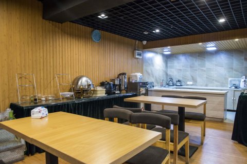 北北假日酒店(哈尔滨中央大街店)