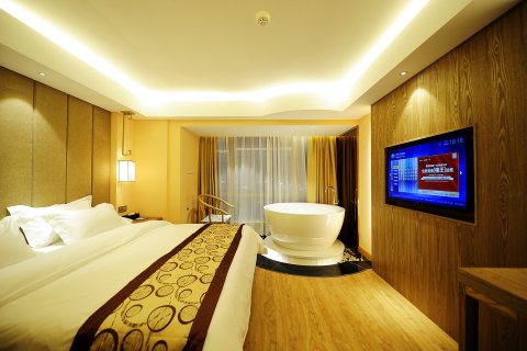 贵阳格融酒店(花果园购物中心松花路地铁站店)