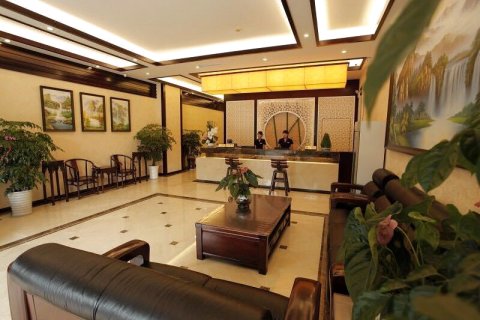 成都府河家园酒店 (武侯祠地铁站店)