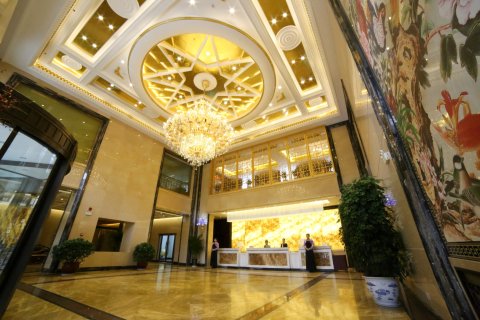 扎兰屯金百灵大酒店