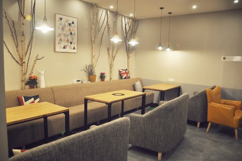 四姑娘山九月山间艺术酒店