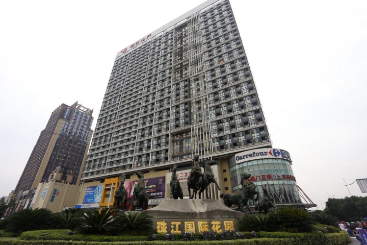 成都温江滨海酒店(光华公园地铁站店)