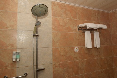 安宁吉湾大酒店