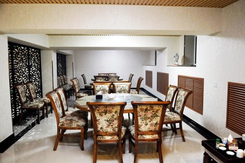 根河尚客商务酒店