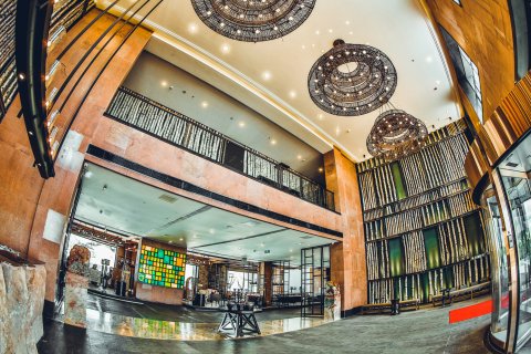 赤峰玉龙沙湖集装箱温泉酒店