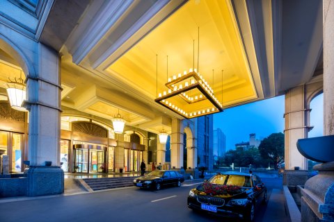 江阴银河国际酒店