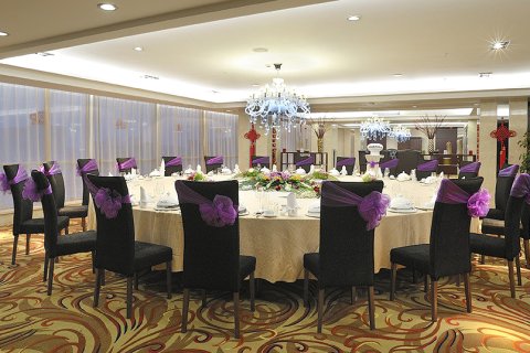 春雪四季酒店(人民医院将军衙署地铁站店)