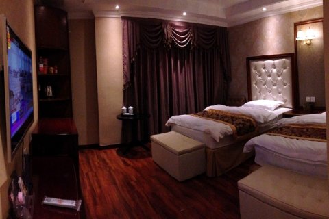 梓潼欧悦睐酒店