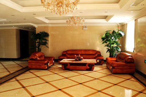 盛世金源宾馆(白城师范学院医学高等专科学校店)