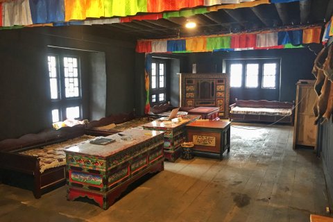 林芝格桑蜀舍客栈