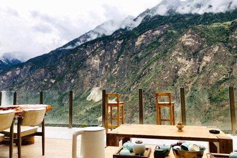 丹巴宝生居民宿(甲居藏寨1号观景台店)