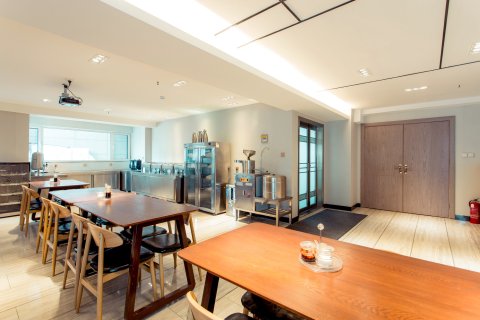 咖姆酒店(西安回民街钟楼地铁站店)