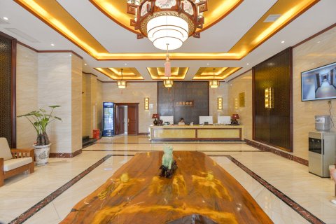 普定凯旋大酒店