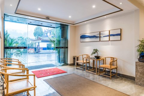 如家华驿精选酒店(恩施女儿城店)