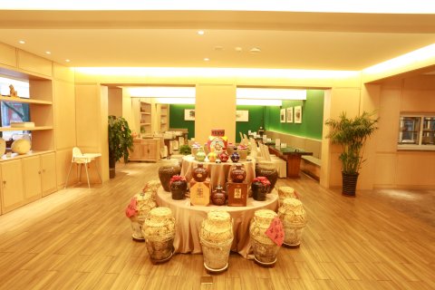 山海关闲庭书法酒店(天下第一关景区店)