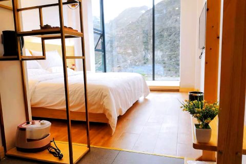 岷山行者牧心酒店(康定新都桥店)