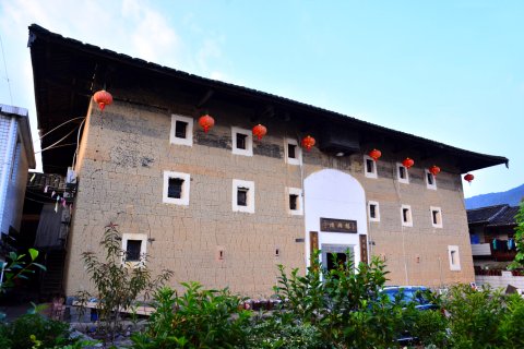 云水谣阿德家的客栈