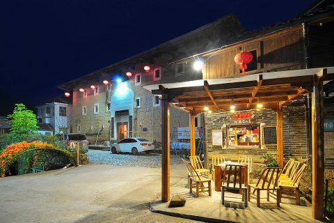 云水谣阿德家的客栈