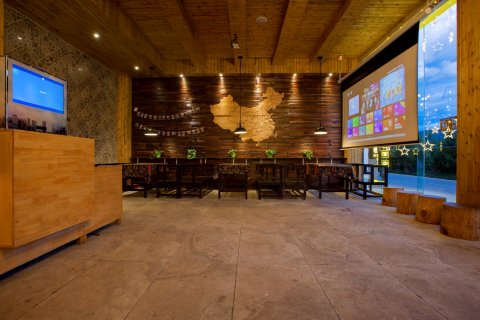 泸沽湖豪麟酒店