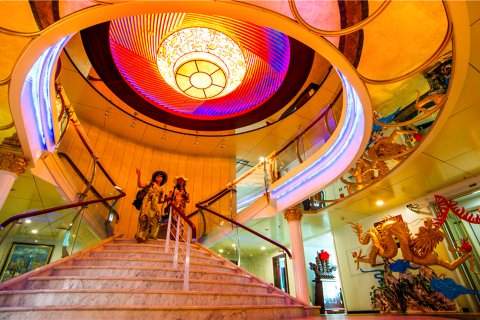 威海侨乡号游轮酒店