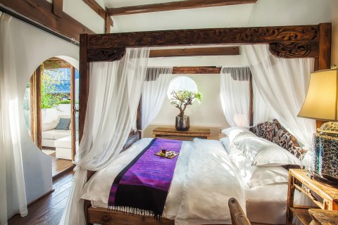 丽江尚古源石客栈