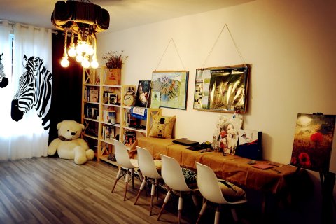 长白山向阳花开青年旅舍