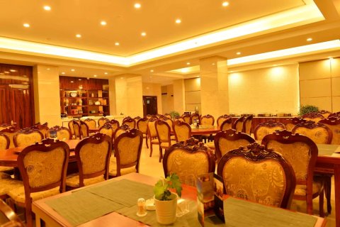 若尔盖途缘天际大酒店