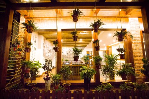 张家界隐栖客栈