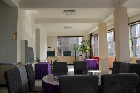 盖州市新红霖快捷宾馆