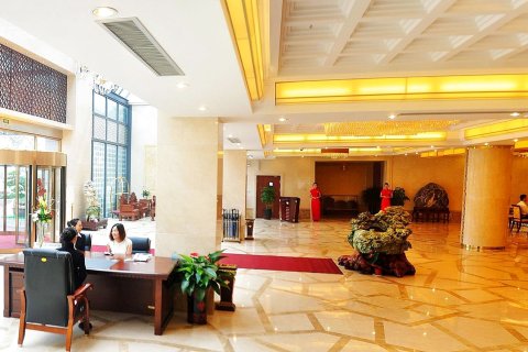 小天庭酒店(泰山景区店)