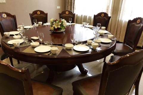 额尔古纳红水泉大酒店