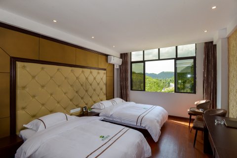 黄果树博园酒店