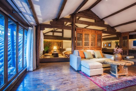 丽江尚古源石客栈