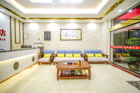 大山酒店(莽山大峡谷漂流店)