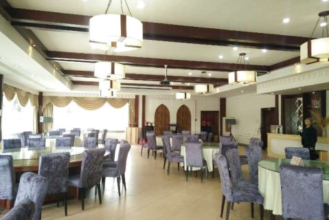 尼勒克阿克塔斯度假村