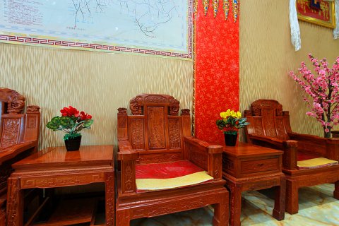 香格里拉赞布林卡大酒店