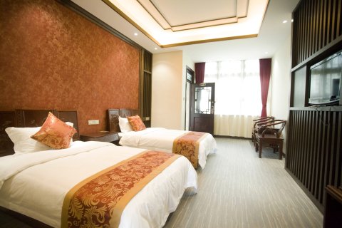 凤城满园温泉酒店