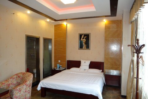 北川仁和春天酒店(安昌步行街店)