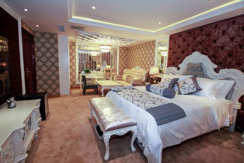 阜新鸿泰佳居宾馆