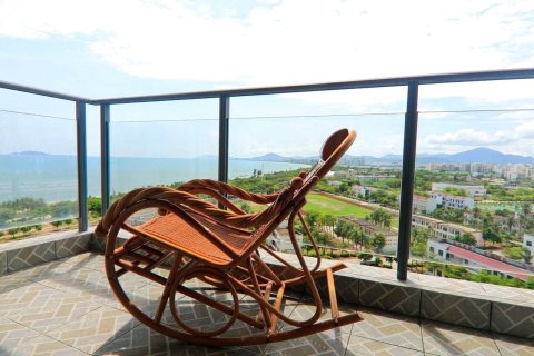 三亚碧海天晴度假公寓