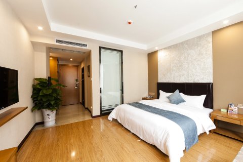 大英三鑫精品酒店