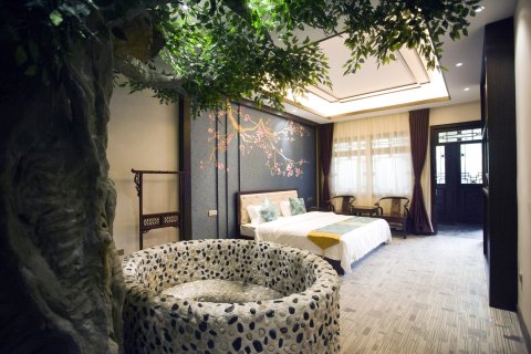 凤城满园温泉酒店