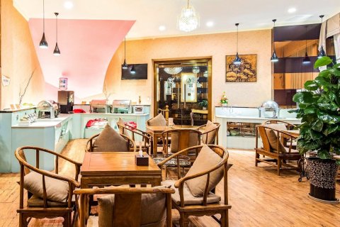 星悦·怡家影院假日酒店(崇州市罨画池店)