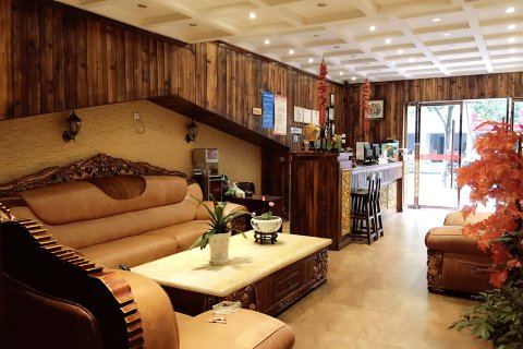 龙凤大酒店(石泉古城店)