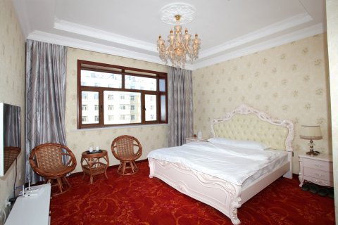 呼玛鹏程假日酒店