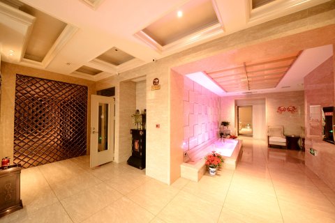 鸡西柏宁假日酒店