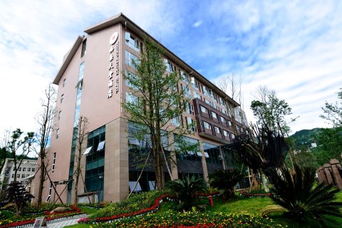 汶川梅朵天堂酒店