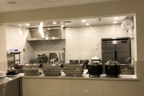 天津爱在春天商务酒店(静海一中店)