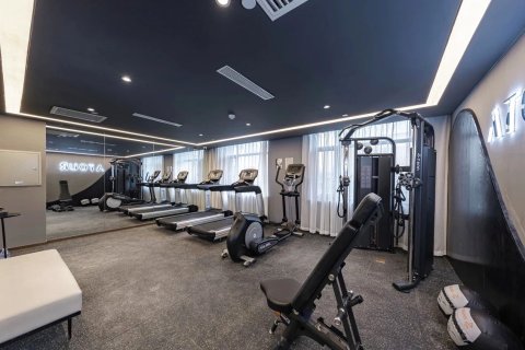 阿勒泰万驰广场迎宾路亚朵酒店