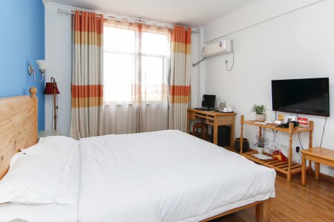 横店洛家彼岸花开主题客栈